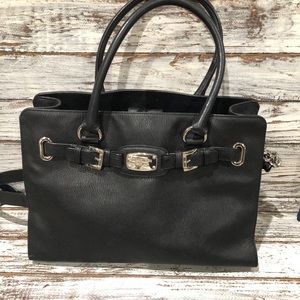 Like new Michael Kors Purse